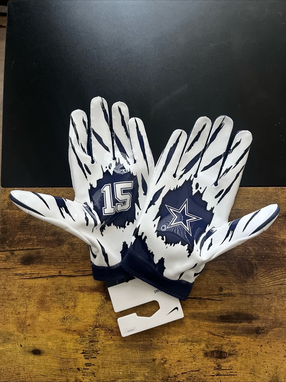 NEW Nike NFL Zeke Elliott Cowboys PE Superbad 7 Football Gloves White Size 4XL - Picture 2 of 7